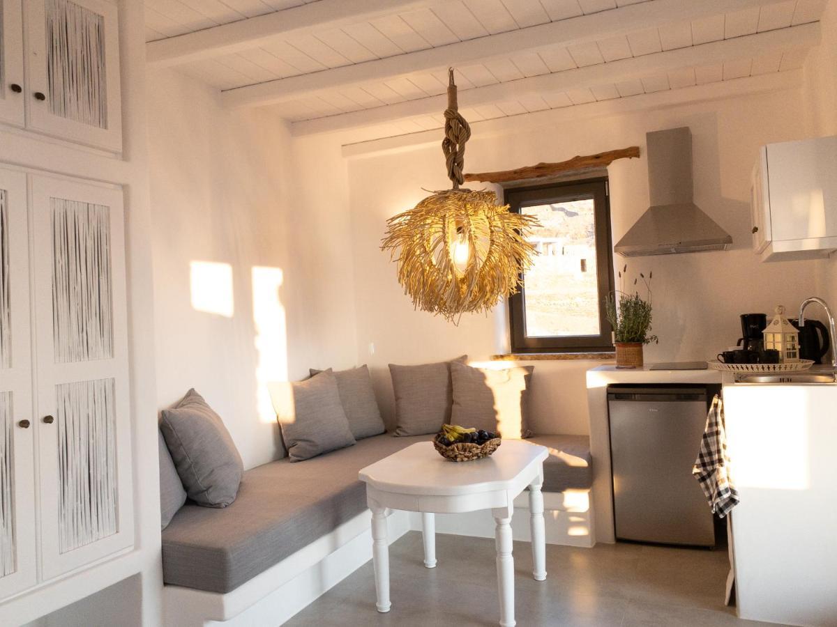 Aerino Seaside Villa Agios Romanos Ngoại thất bức ảnh