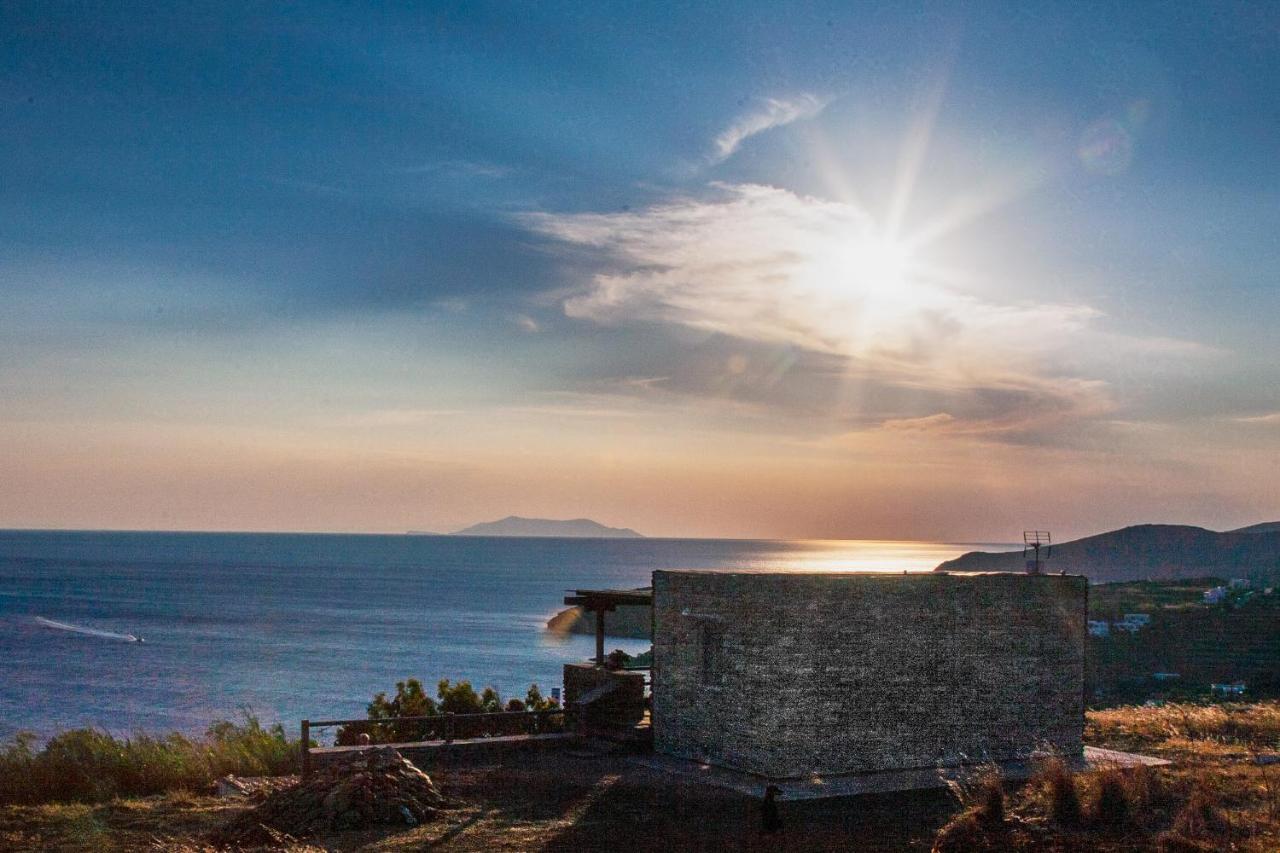 Aerino Seaside Villa Agios Romanos Ngoại thất bức ảnh